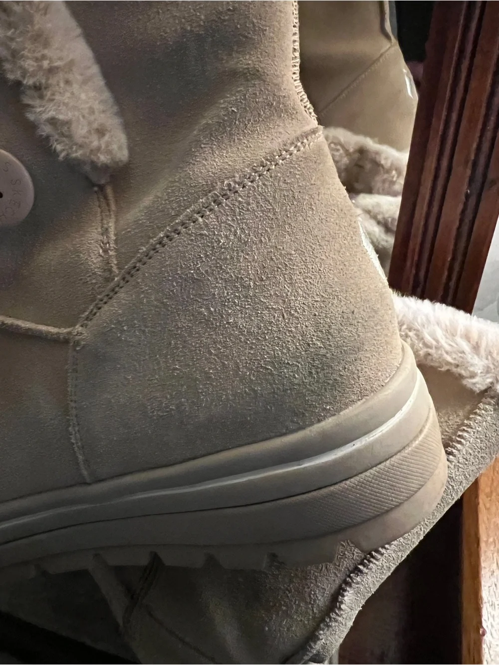 Skechers classic faux